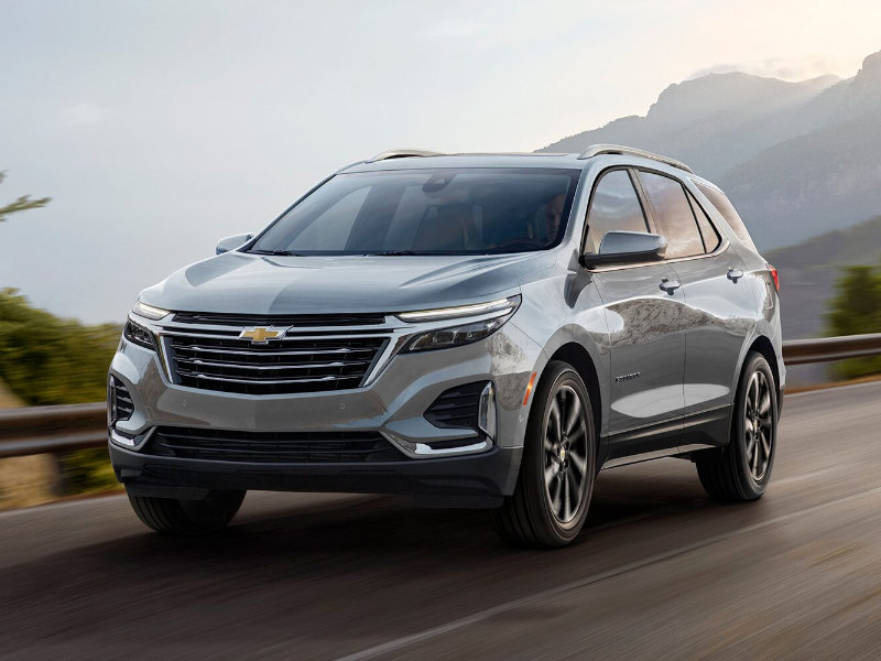Boost your productivity on the go with the 2024 Chevrolet Equinox near Randolph OH
