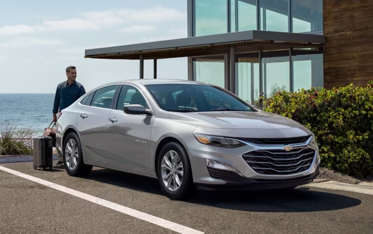 Upgrade your commute with the 2024 Chevrolet Malibu near Orrville OH